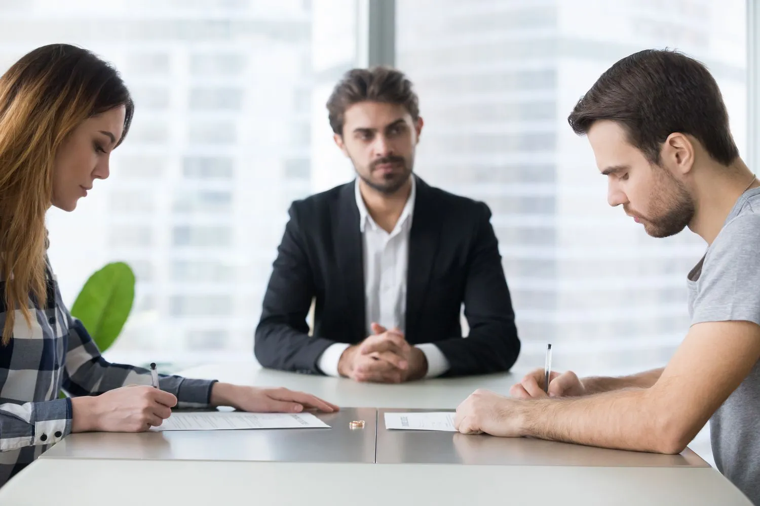 How EH Mediation Guides Couples Toward Fair and Balanced Outcomes Ryde